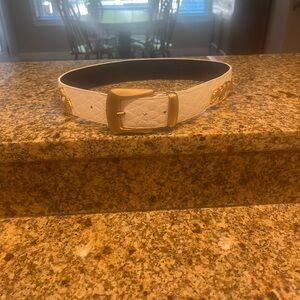 Vintage Sandy Duftler Designs Belt Size M Ivory Leather with Gold Safari Animals